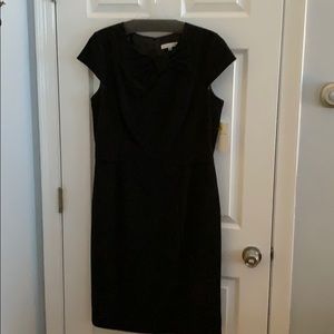 Sandra Darren solid black dress